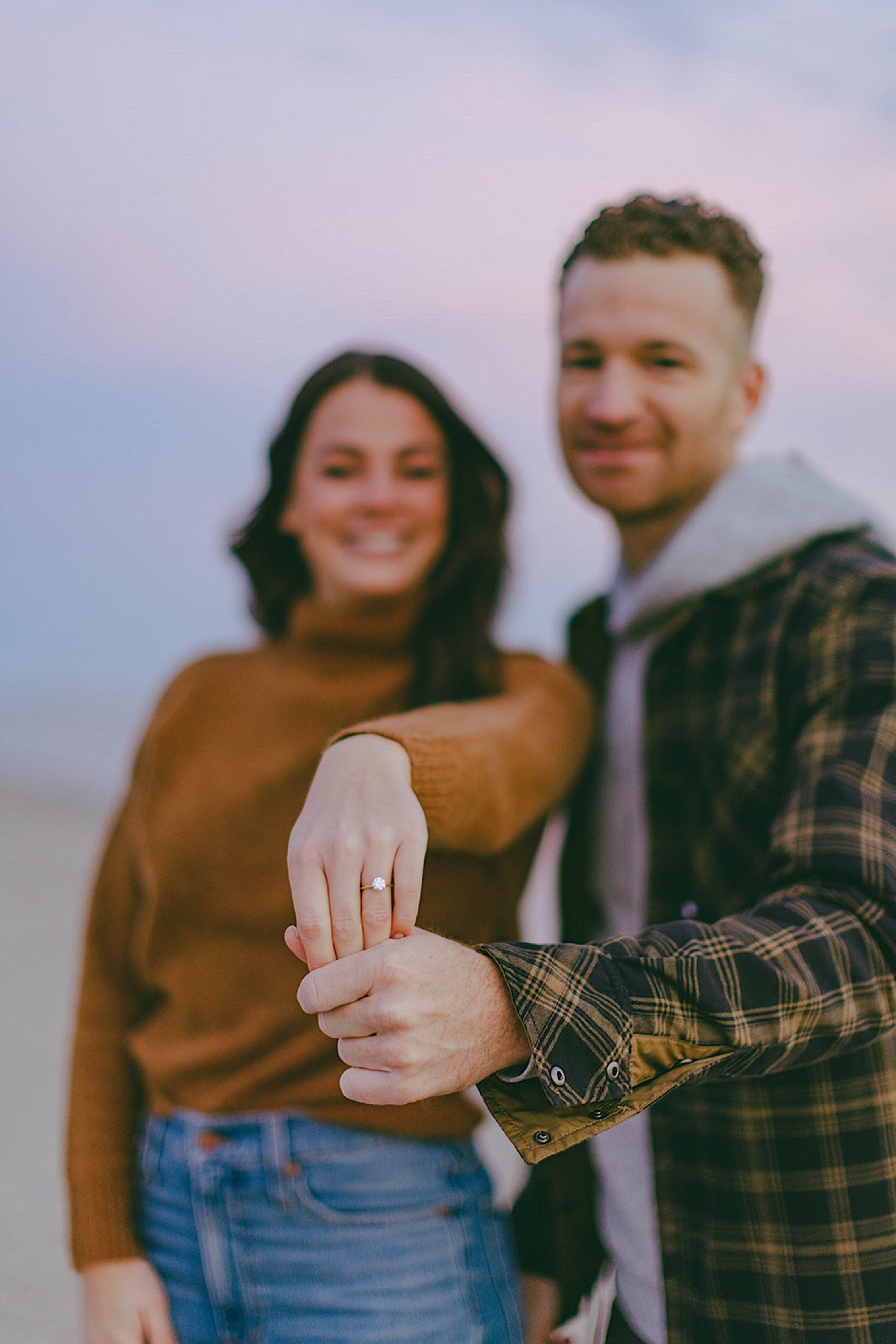 Couple shows off engagement ring at Chicago's North Avenue Beach